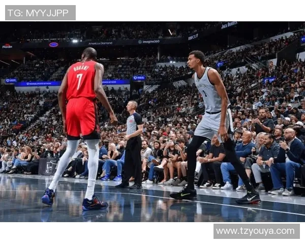 2015季前赛火箭与马刺精彩对决视频回顾与分析